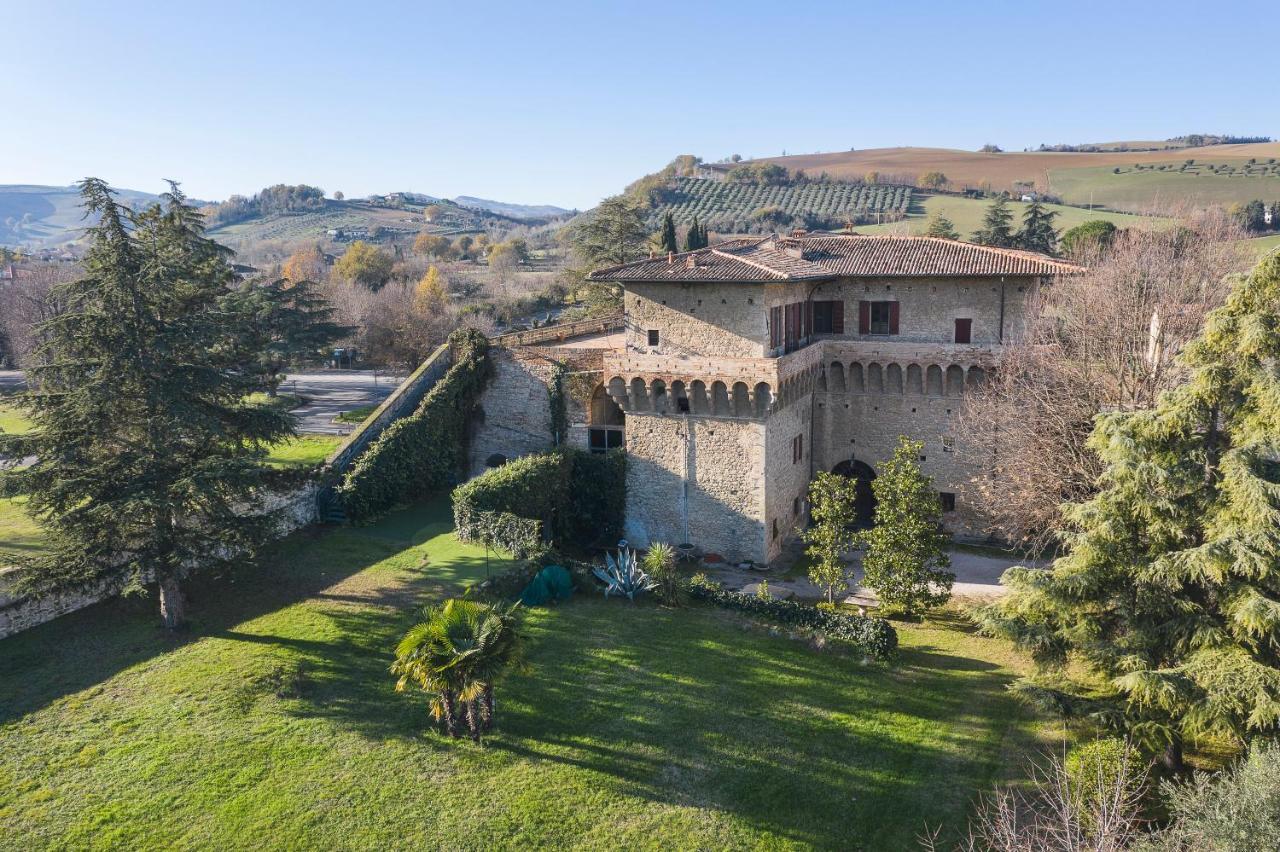 Bed and Breakfast Castello Del Capitano Delle Artiglierie Castrocaro Terme Exterior foto